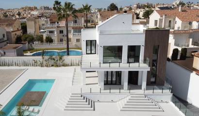 Venta - Villa - Torrevieja