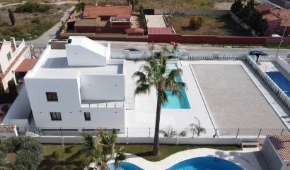 Venta - Villa - Torrevieja