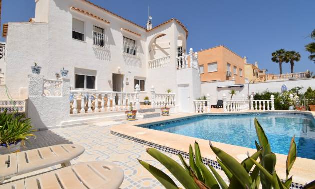 Villa - Bestaande woningen - Orihuela Costa - Orihuela Costa