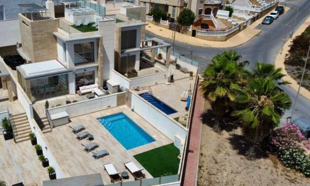 Villa - Bestaande woningen - Orihuela Costa - Orihuela Costa