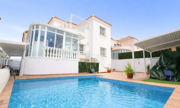 Villa - Bestaande woningen - Orihuela Costa - Orihuela Costa