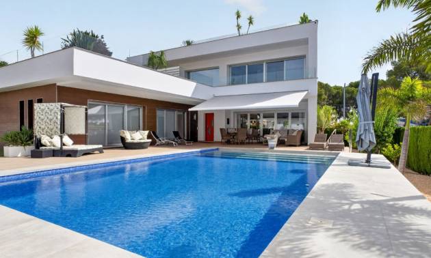 Villa - Bestaande woningen - Pinar de Campoverde - Pinar de Campoverde