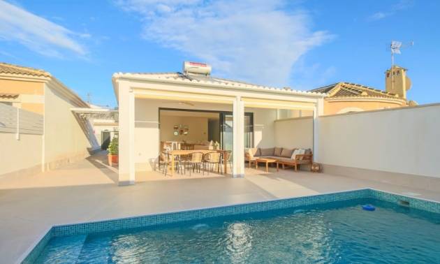 Villa - Bestaande woningen - Torrevieja - Torrevieja