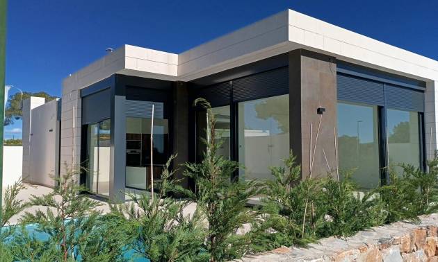 Villa - Nouvelle construction - Pilar de la Horadada - Roda Golf