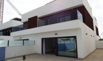 Villa - Nueva construcción  - Pilar de la Horadada - APRD-96321