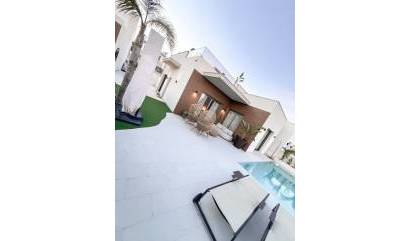 Villa - Revente - San Miguel de Salinas - INM-68870