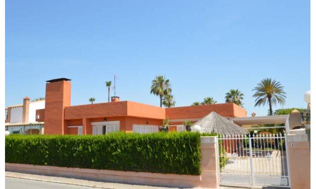 Villa - Revente - Torrevieja - Torrevieja