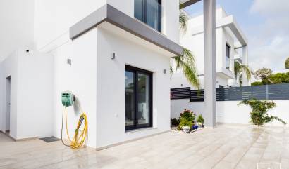 Villa - Sale - Lo Romero Golf - AP-1182