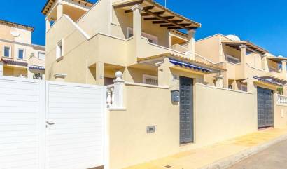 Villa - Sale - Orihuela Costa - MOV-59060