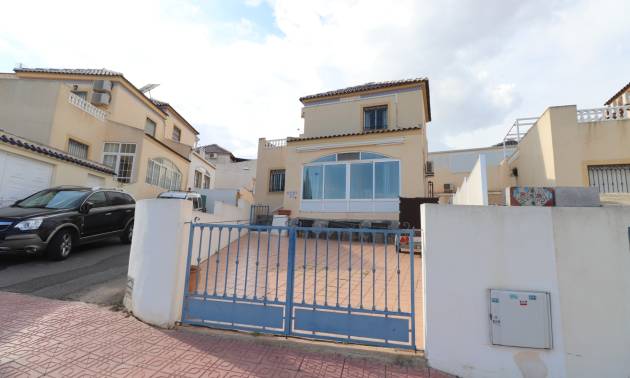 Villa - Sale - Orihuela Costa - Orihuela Costa