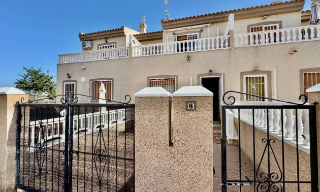 Villa - Sale - Rojales - La  Marquesa Golf