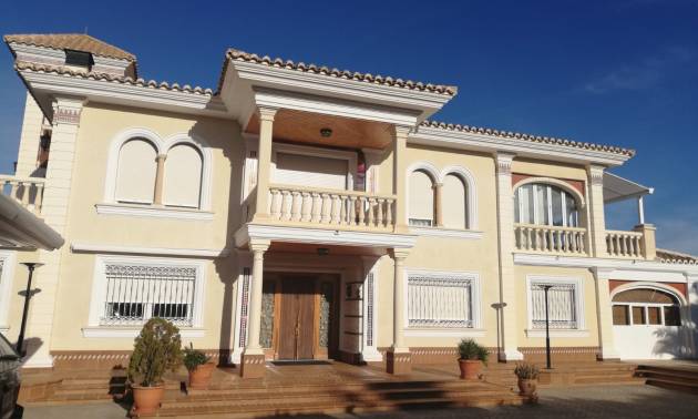 Villa - Sale - Yecla - Yecla