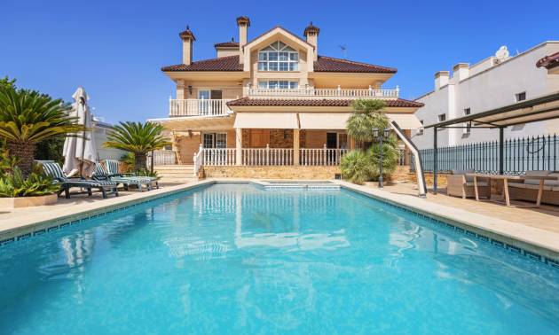 Villa - Venta - Torrevieja - La veleta