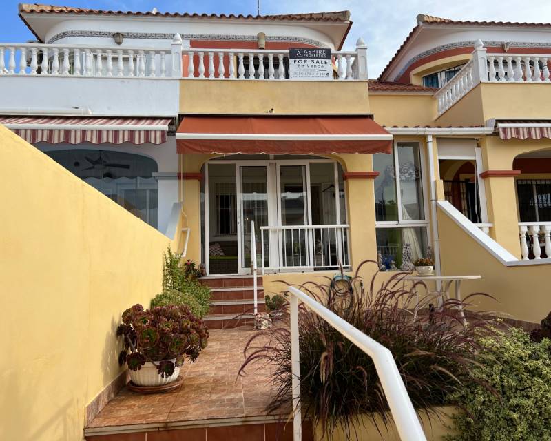 Sale - Town house - Pinar de Campoverde