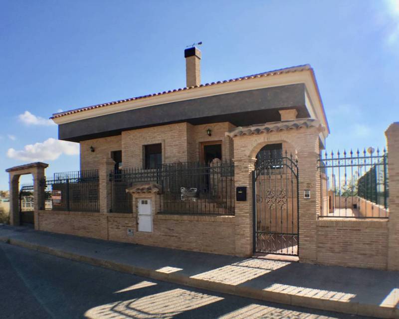 Revente - Villa - Los Montesinos