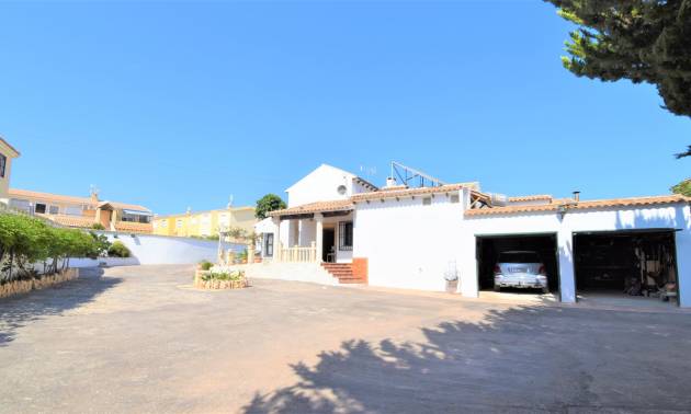 Sale - Detached Villa - Orihuela Costa