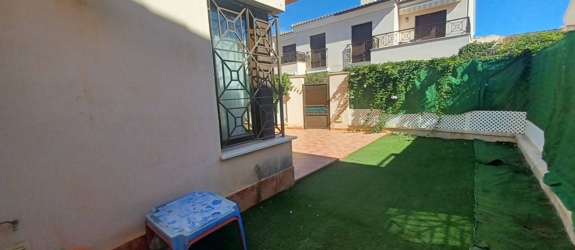 Venta - Town house - San Cayetano