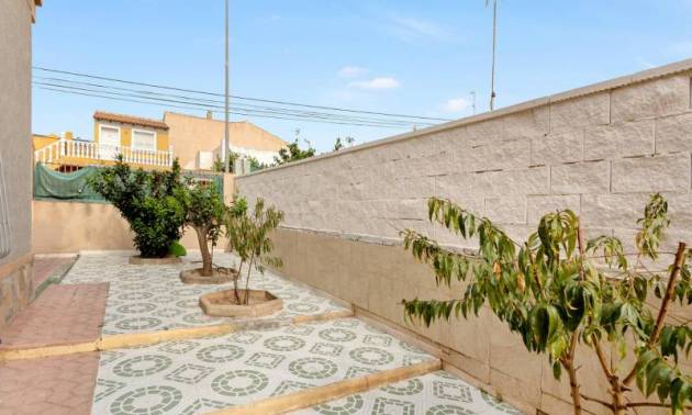 Sale - Single family house - Torrevieja - Nueva Torrevieja