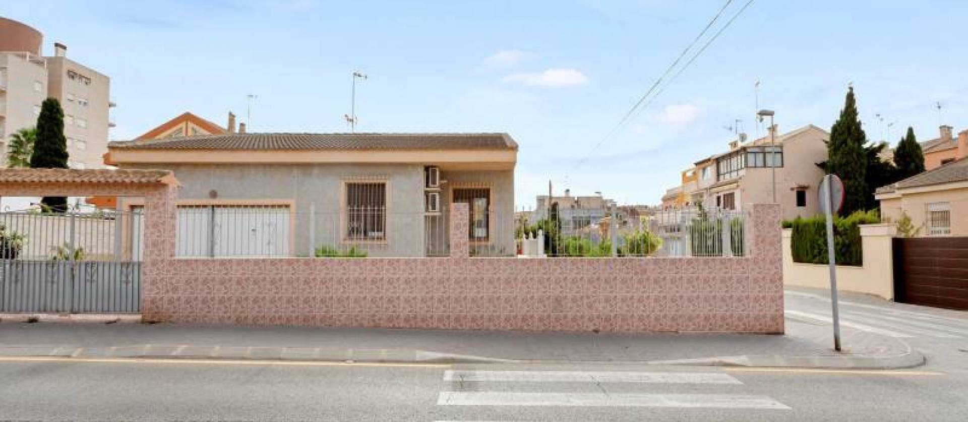 Sale - Single family house - Torrevieja - Nueva Torrevieja