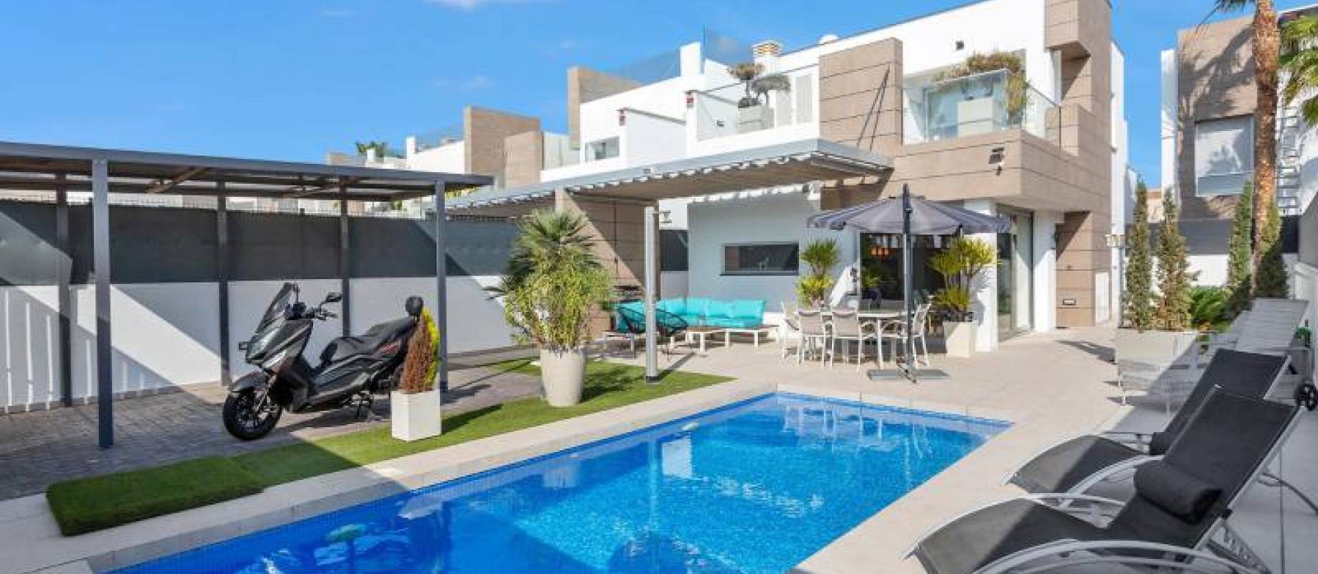 Bestaande woningen - Villa - Guardamar del Segura - raso