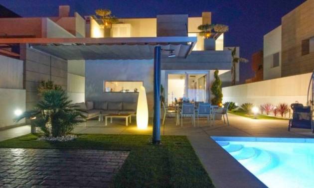 Bestaande woningen - Villa - Guardamar del Segura - raso