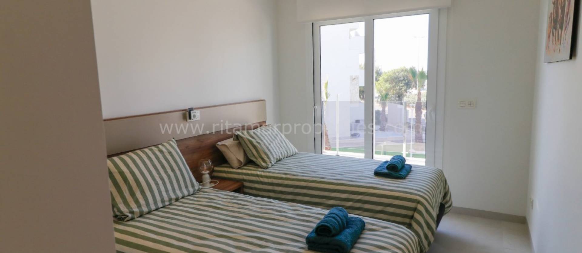 Sale - Apartment - EL RASO