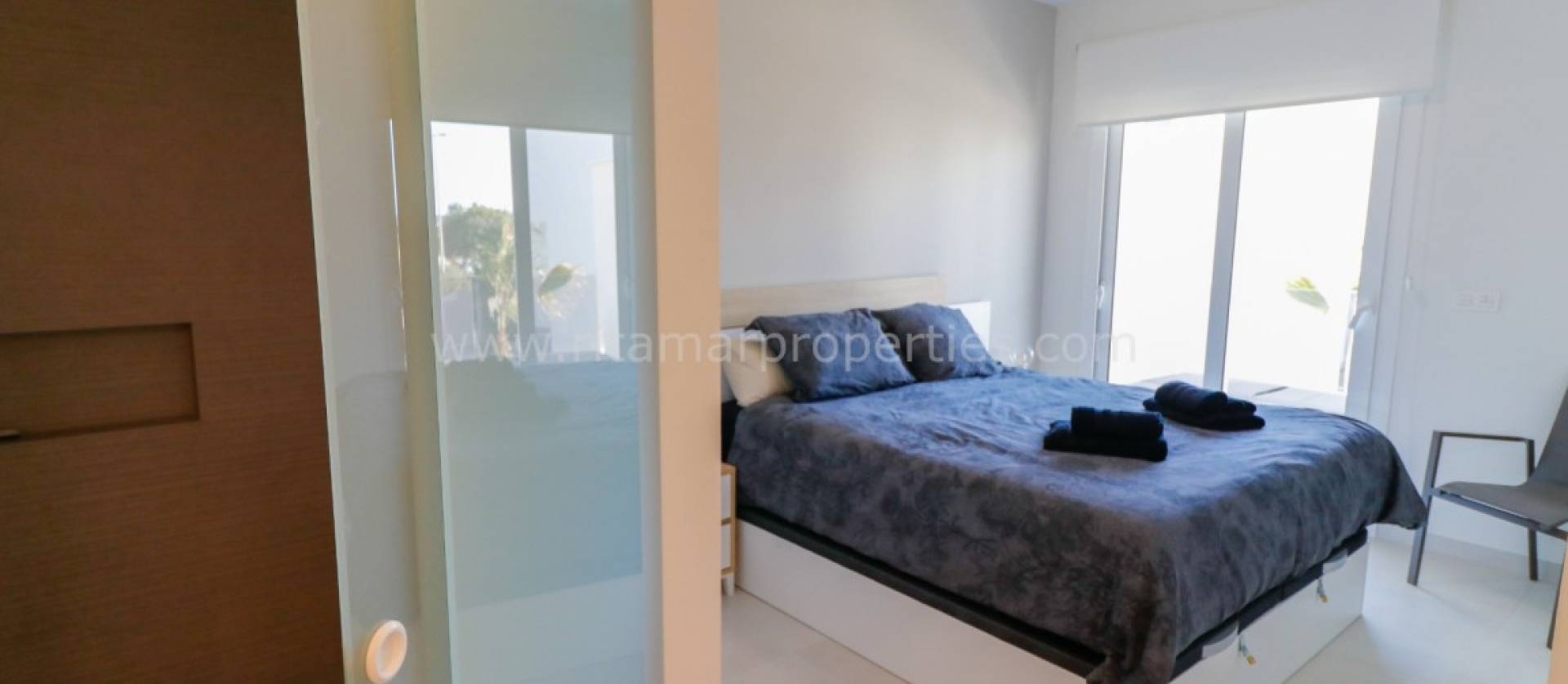 Sale - Apartment - EL RASO