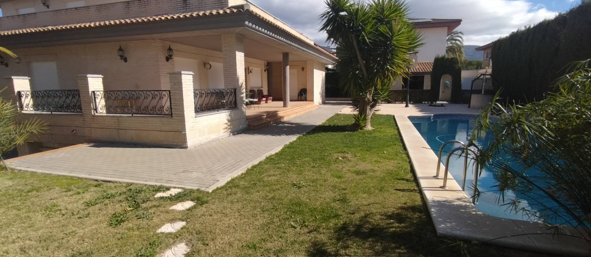 Sale - Villa - Elda