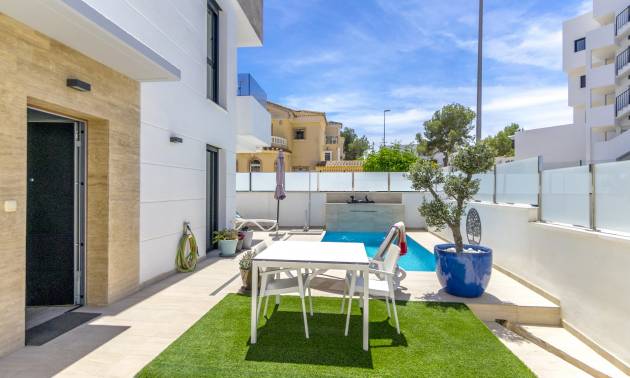 Sale - Villa - Orihuela Costa - Urbanización Blue Lagoon y T-2 Filipinas Oeste