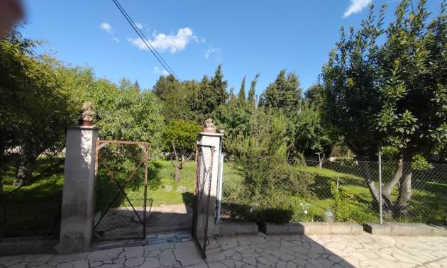 Sale - Country House - Elda