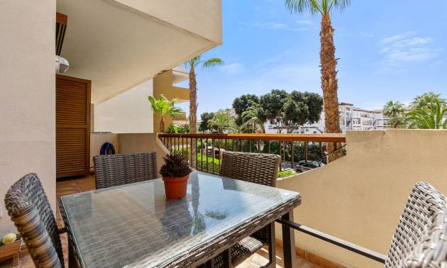 Bestaande woningen - Appartment - Punta Prima - La Entrada