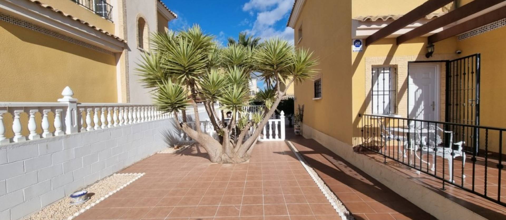 Venta - Detached Villa - Algorfa