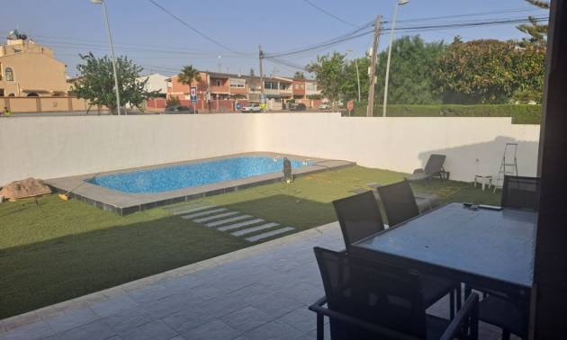 Venta - Villa - Torrevieja