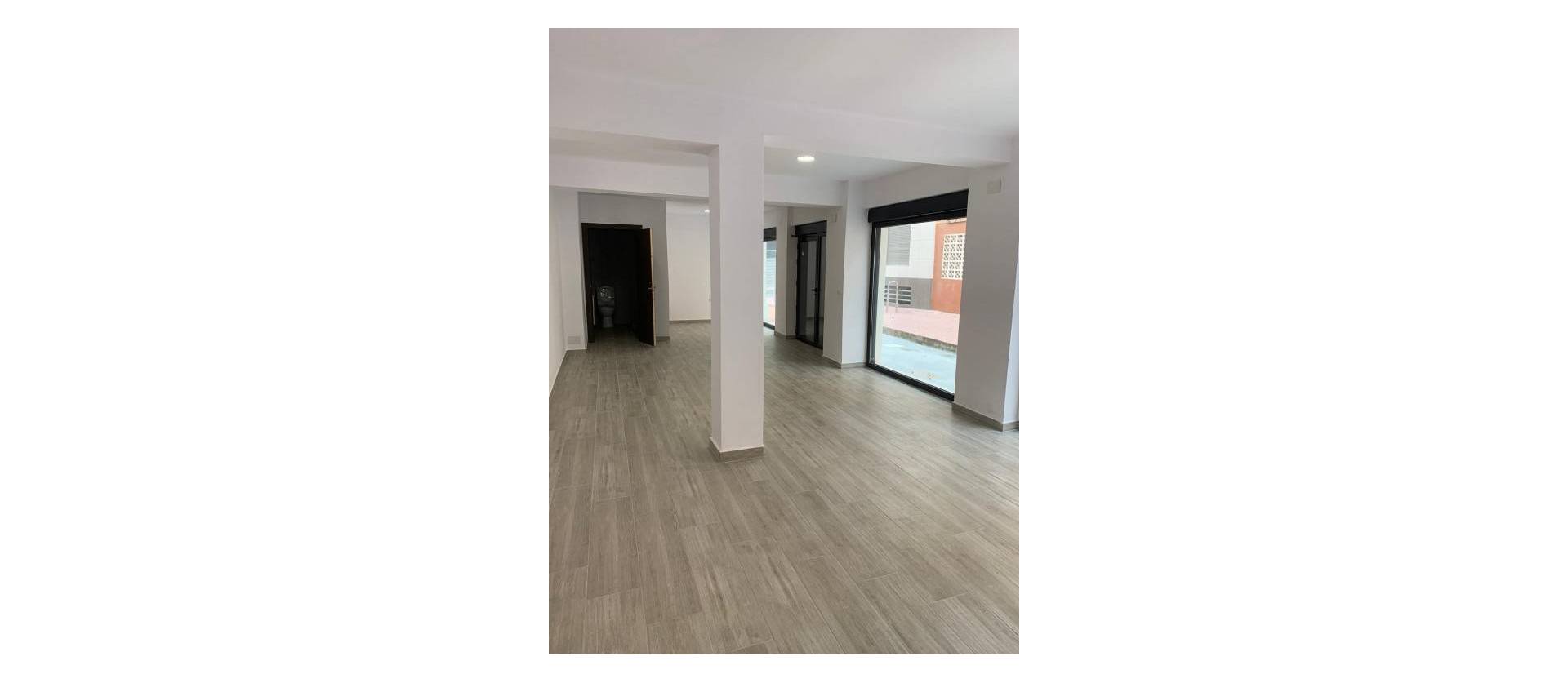 Sale - Commercial - Guardamar del Segura