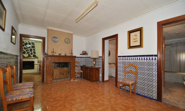 Sale - Village house - Pinoso