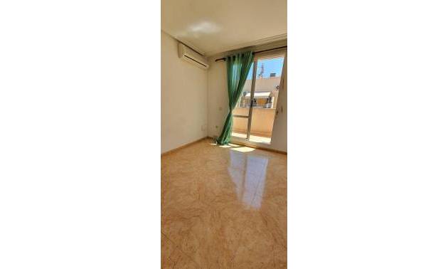 Revente - Apartment - Torrevieja