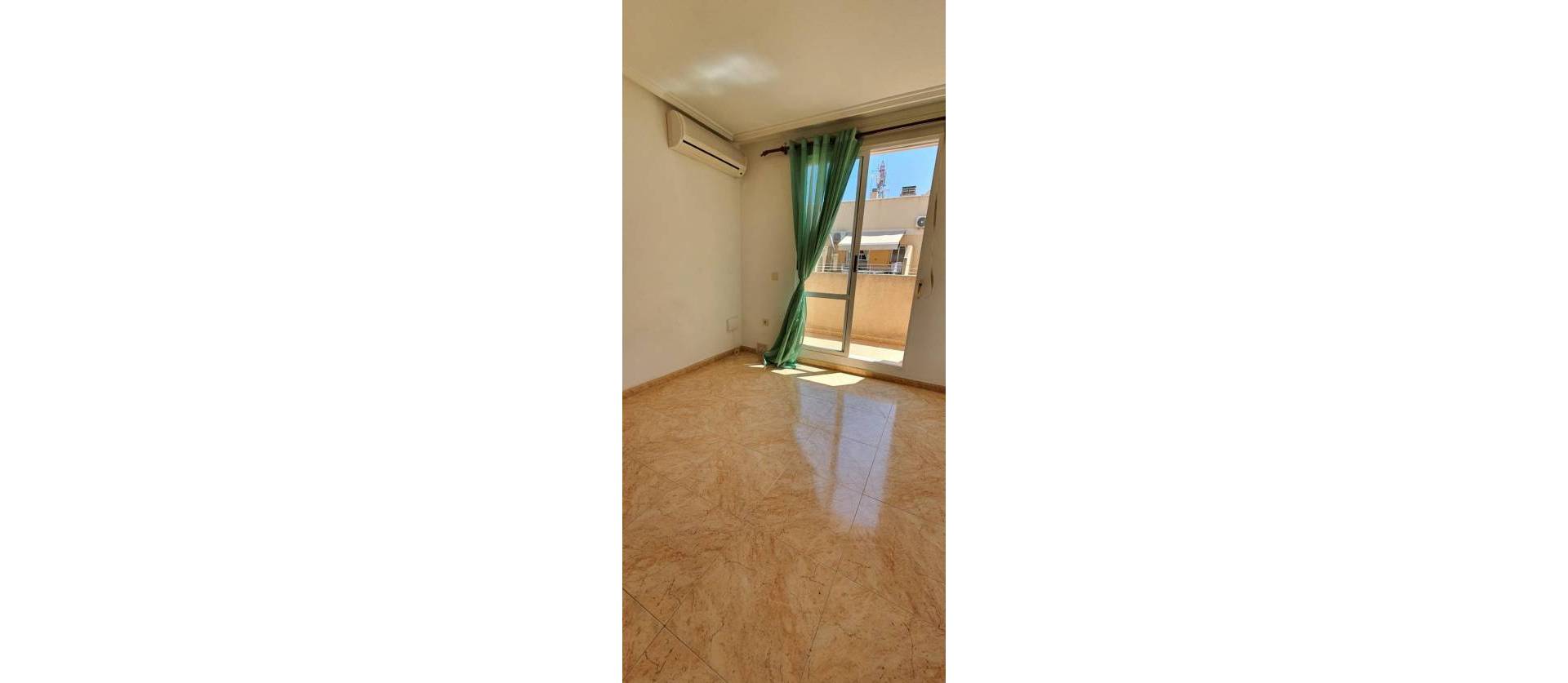 Revente - Apartment - Torrevieja