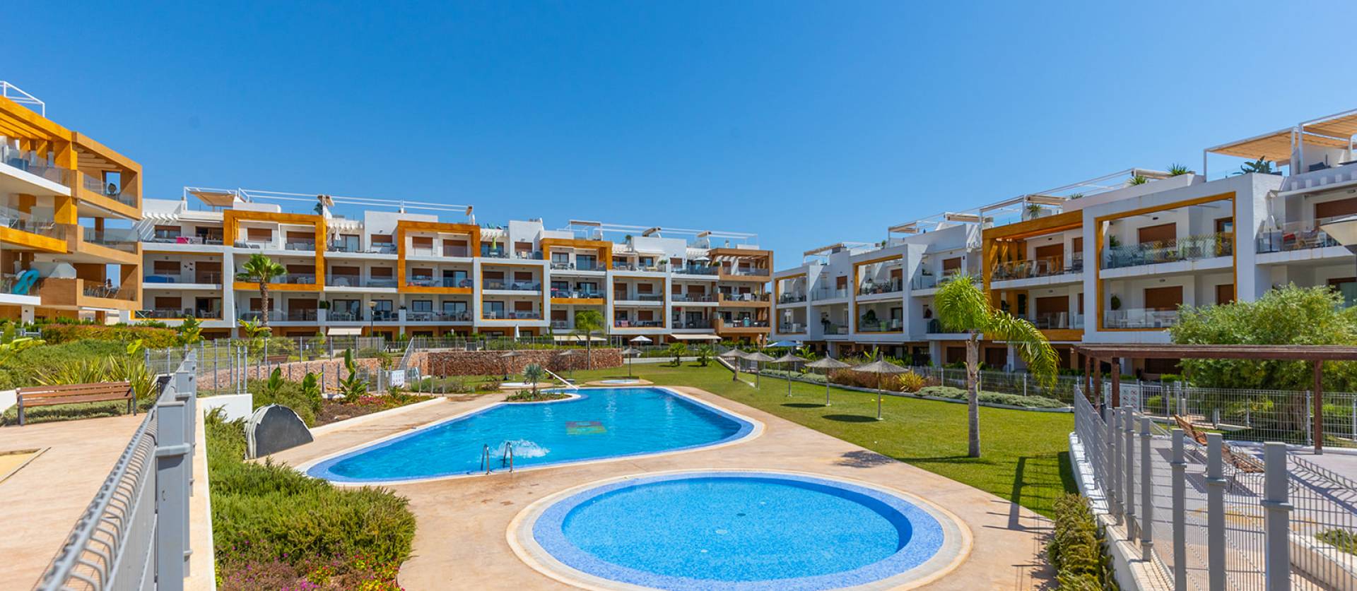 Revente - Apartment - Orihuela Costa - Villamartín