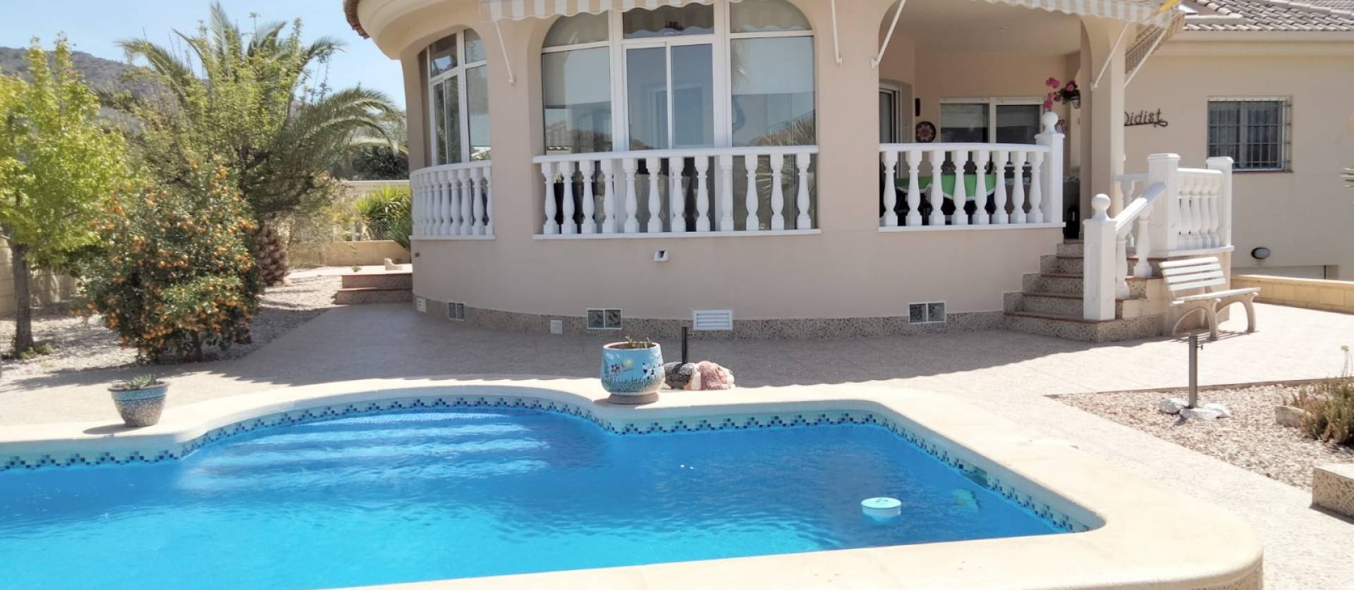 Sale - Villa - La Romana