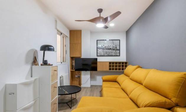 Sale - Apartment - Torrevieja - Center