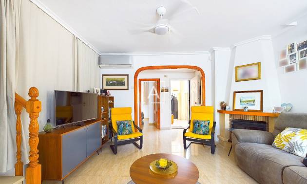 Venta - Semi Detached - Pinar de Campoverde