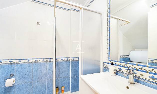 Venta - Semi Detached - Pinar de Campoverde