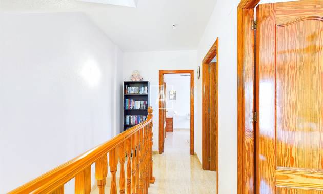 Venta - Semi Detached - Pinar de Campoverde