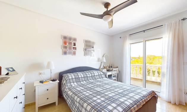 Venta - Semi Detached - Pinar de Campoverde