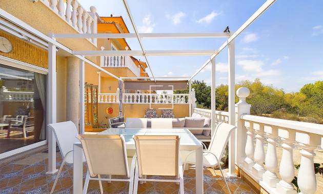 Venta - Semi Detached - Pinar de Campoverde