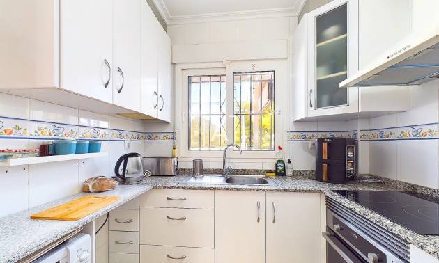 Venta - Semi Detached - Pinar de Campoverde