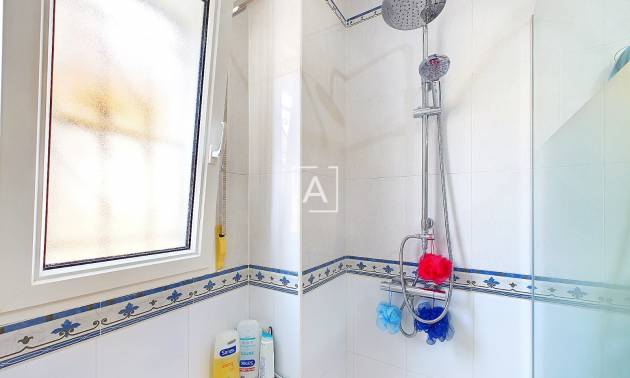 Venta - Semi Detached - Pinar de Campoverde