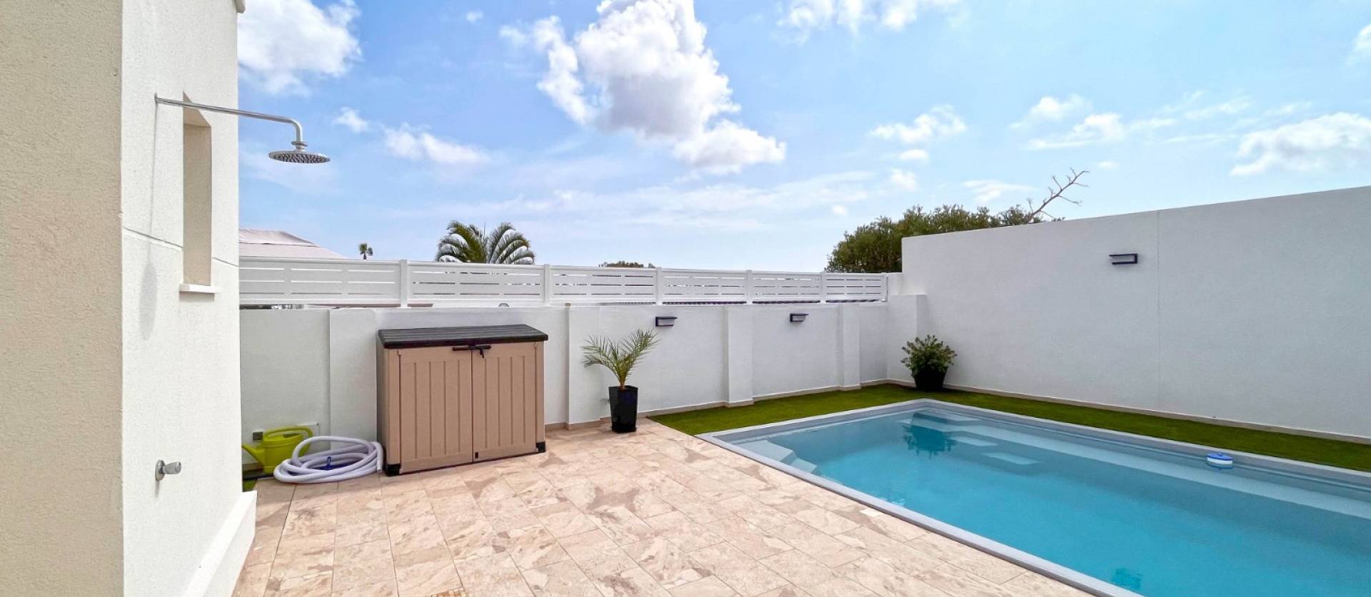 Sale - Villa - Torrevieja - San Luis