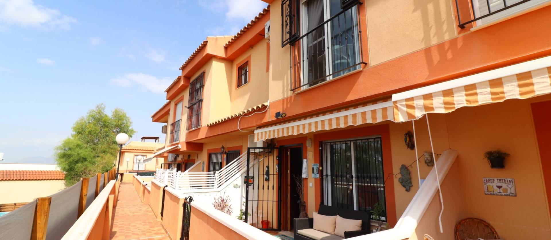 Sale - Townhouse - Algorfa