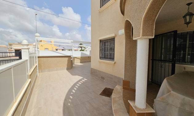 Bestaande woningen - Villa - Orihuela Costa